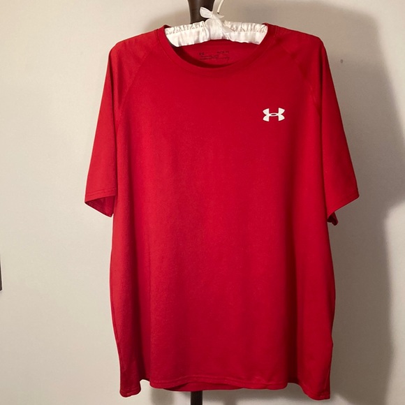 Under Armour Other - Heat gear  mens short sleeve - underarmour XL/ TG